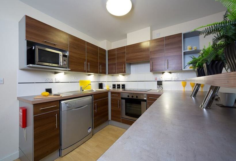 膳宿费 En Suite Rooms & Apartments Sheffield