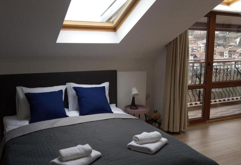 پانسیون Tarnovo Studios Old Town