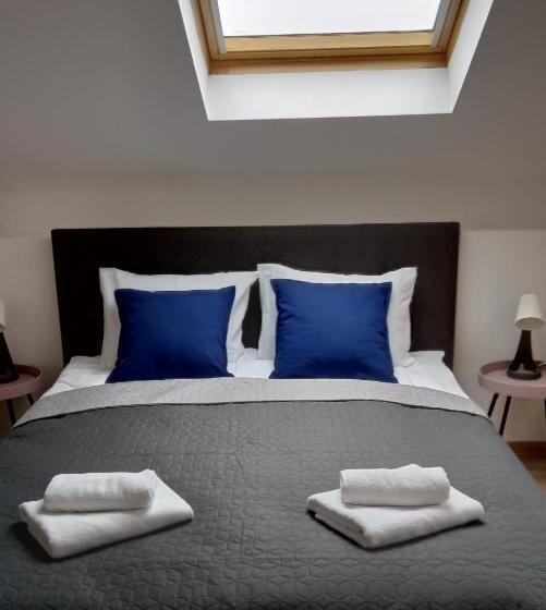 پانسیون Tarnovo Studios Old Town