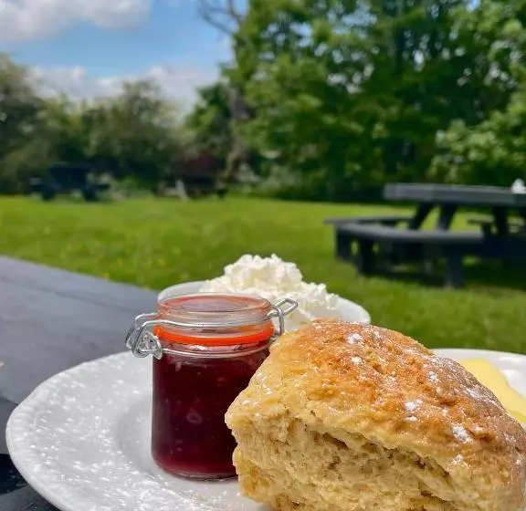 Retkeilymaja The Fat Lamb Country Inn And Nature Reserve