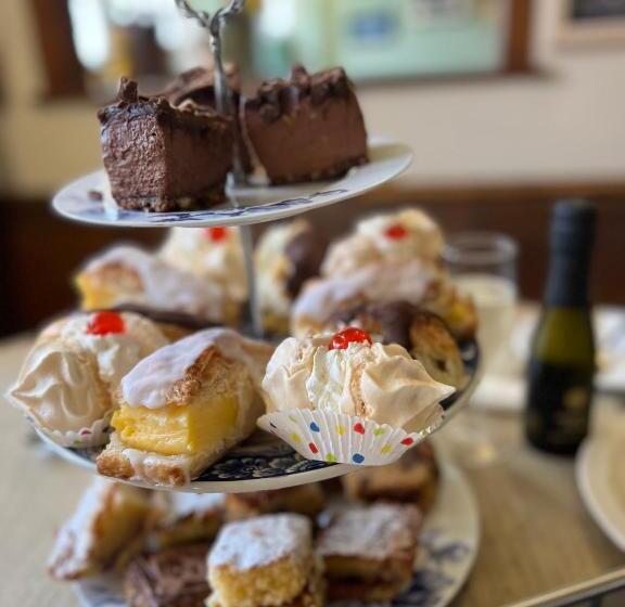 فندق صغير The Fat Lamb Country Inn And Nature Reserve