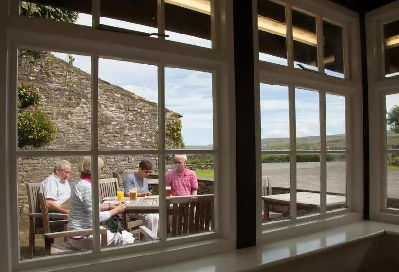 Retkeilymaja The Fat Lamb Country Inn And Nature Reserve