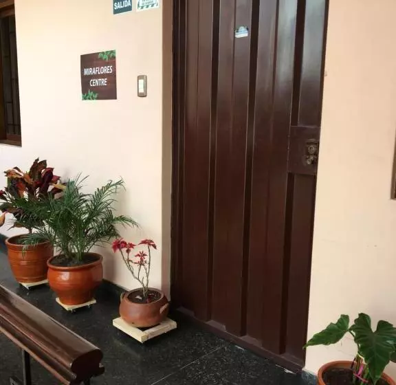 Aamiaismajoitus (B&B) Miraflores Centre