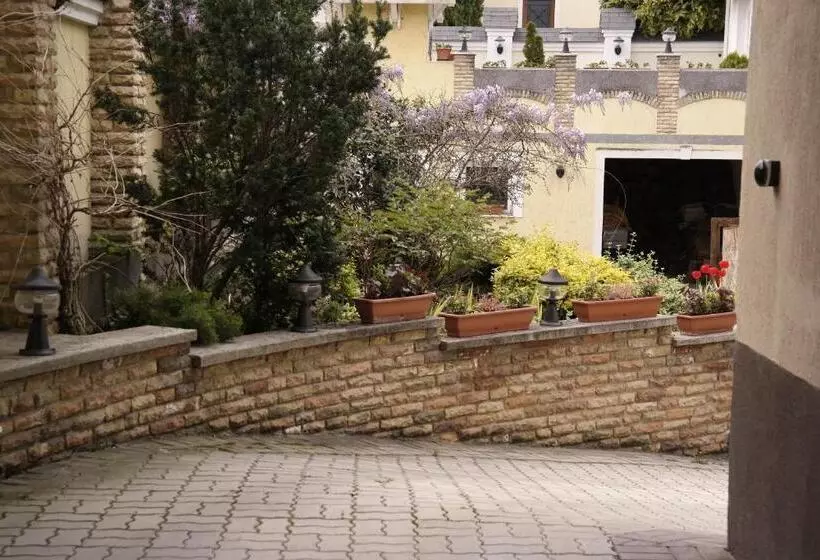 Aamiaismajoitus (B&B) Relax Panzió