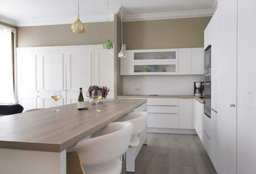 مبيت وإفطار Sasha S Place   Appartement De Luxe   Hypercentre