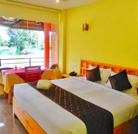 ベッドアンドブレックファースト The Lake Paradise Boutique Resort