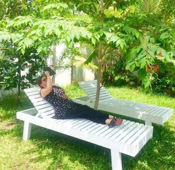 ベッドアンドブレックファースト The Lake Paradise Boutique Resort