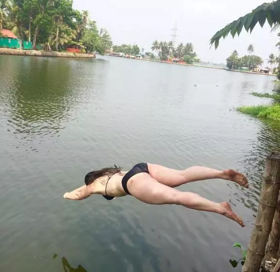 ベッドアンドブレックファースト The Lake Paradise Boutique Resort