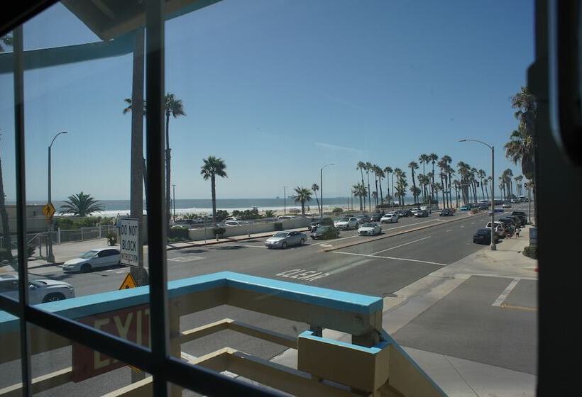 酒店 Huntington Surf Inn