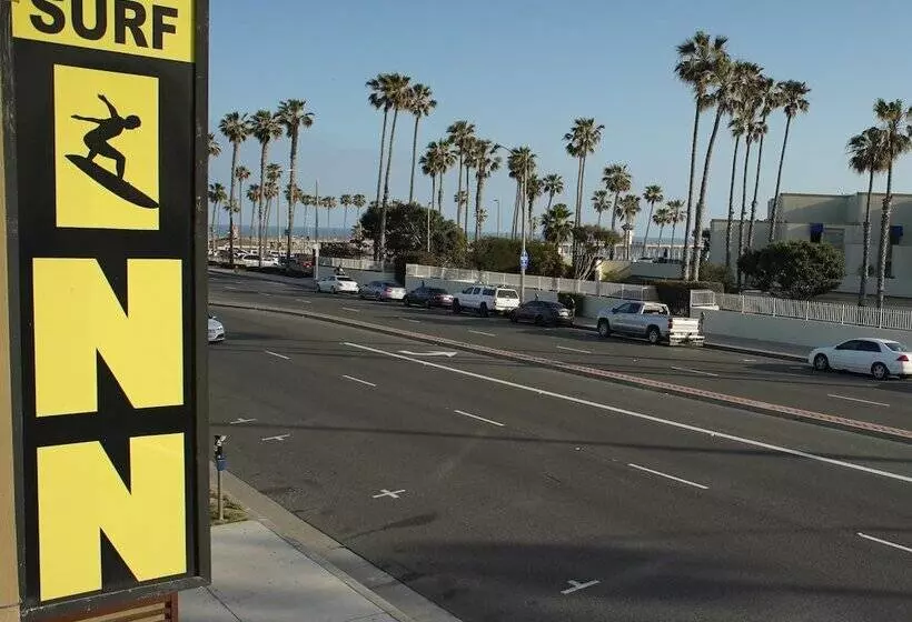 Hotelli Huntington Surf Inn