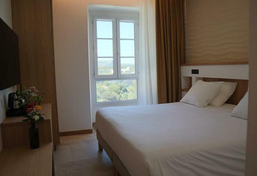 호텔 Le Royal Hôtel Restaurant