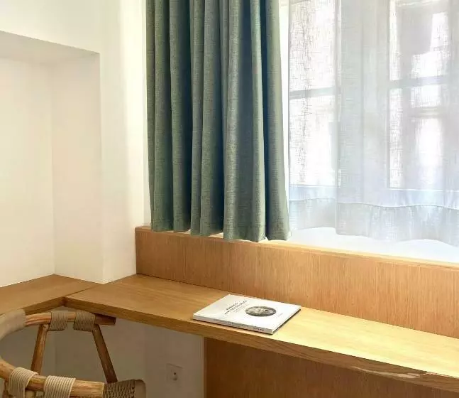 Hotelli Le Royal Hôtel Restaurant