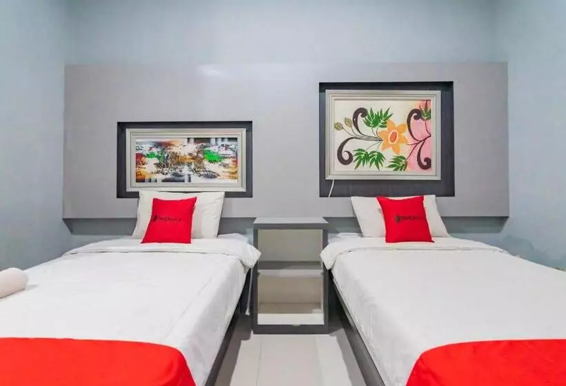 Hotelli Reddoorz Resort Premium @ Sangkan Hurip Kuningan