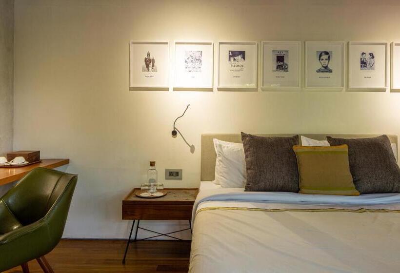 בית מלון כפרי The Postcard Mandalay Hall, Kochi