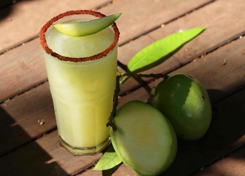 בית מלון כפרי The Postcard Mandalay Hall, Kochi