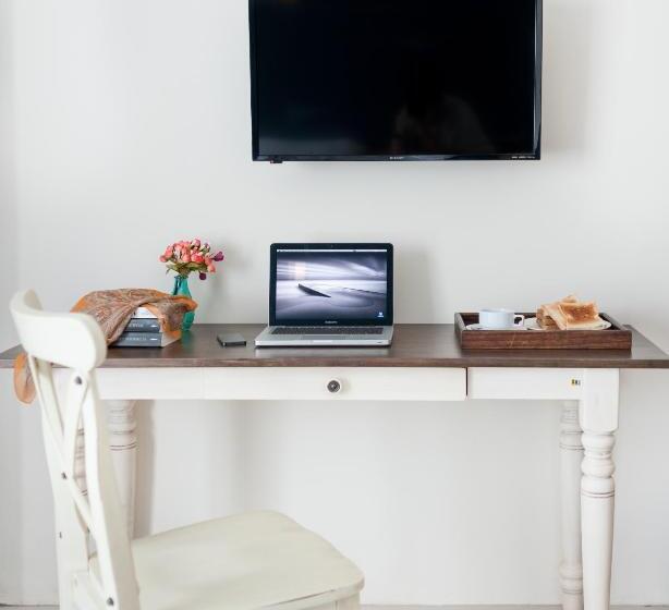 The Sixteenth Naiyang Beach Hotel Sha Plus