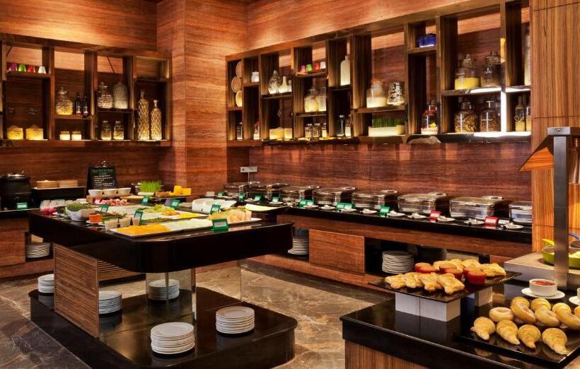 Lemon Tree Hotel, Sector 68, Sohna Road, Gurugram