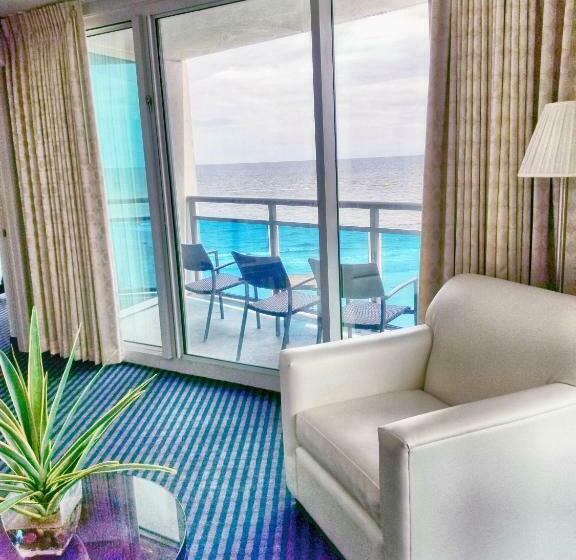 Ocean Front Corner Unit