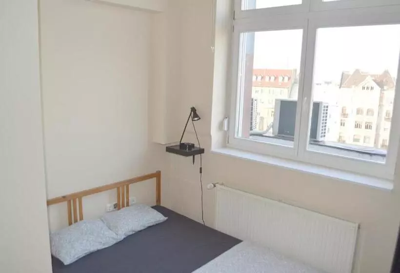 Majatalo Artist Guest House