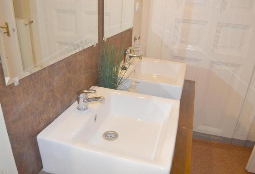 膳宿费 Artist Guest House