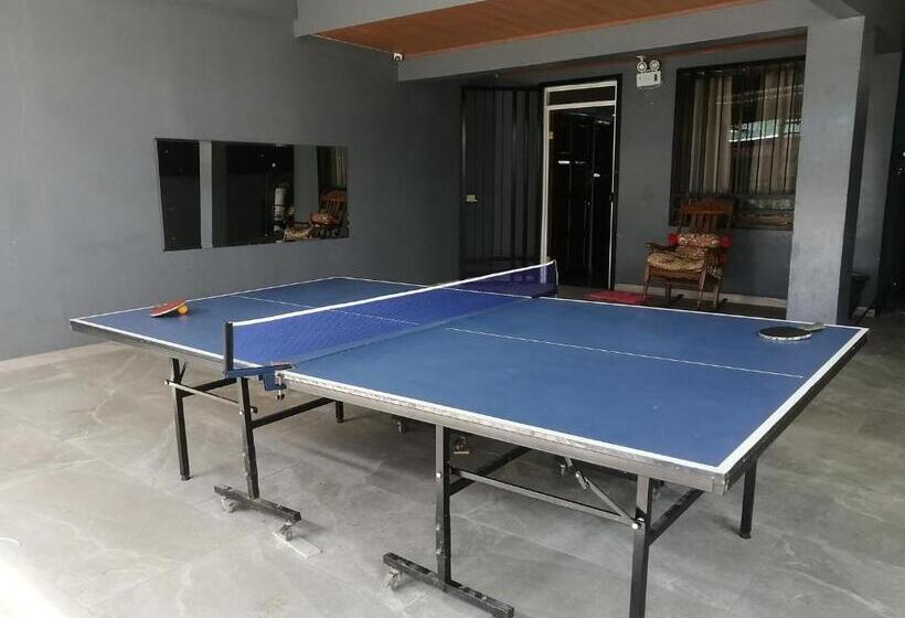 פנסיון Casa Quepos