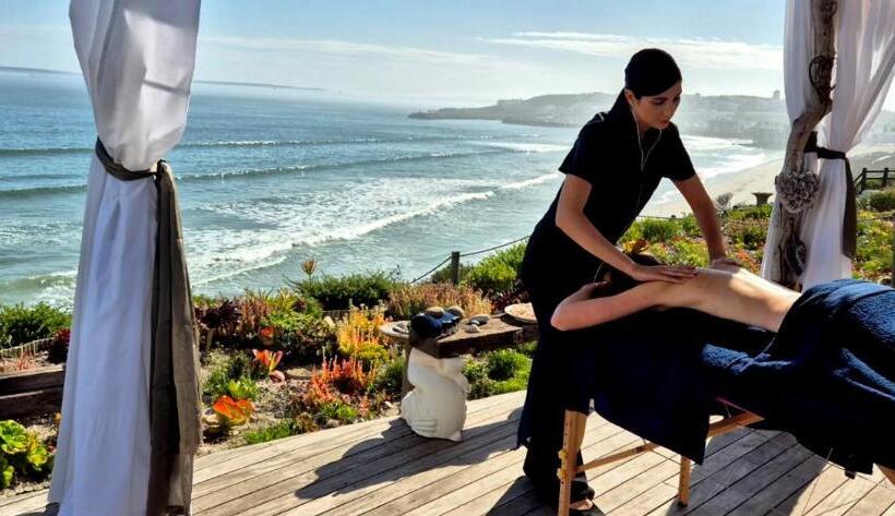 פנסיון Crystal Lagoon Lodge