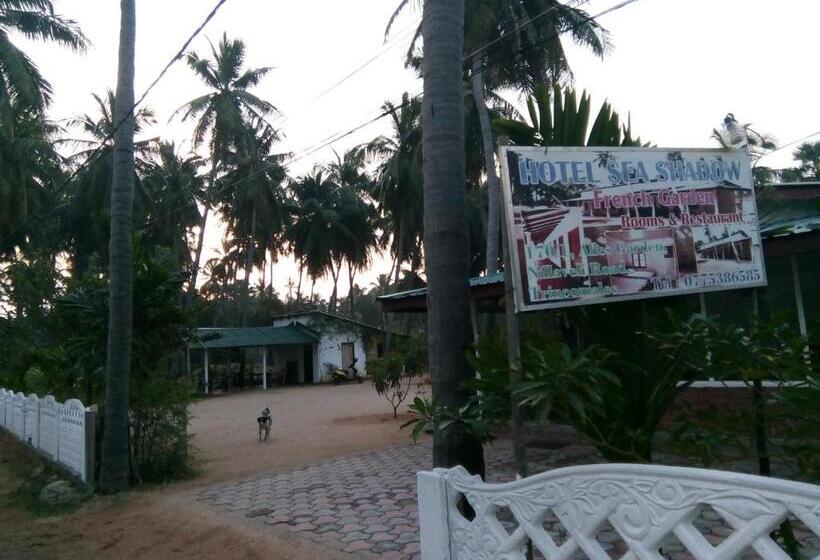 Pension Sea Shadow