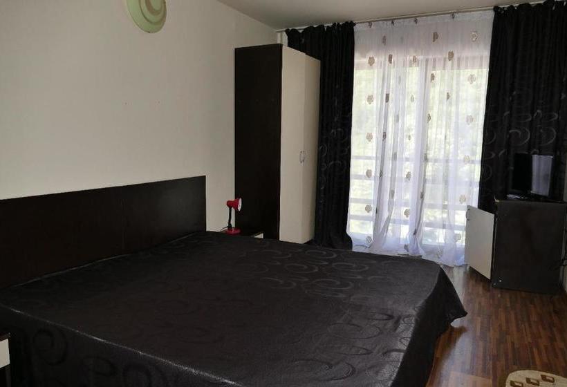 Pensiunea Pinul Negru