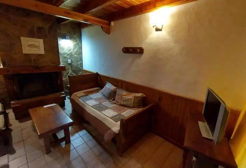 ホテル Apart Manantial Del Valle
