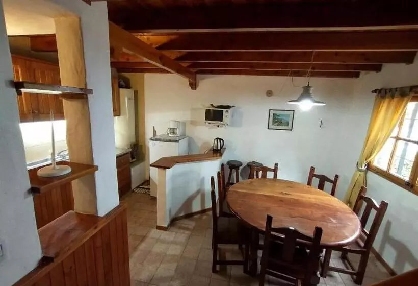ホテル Apart Manantial Del Valle