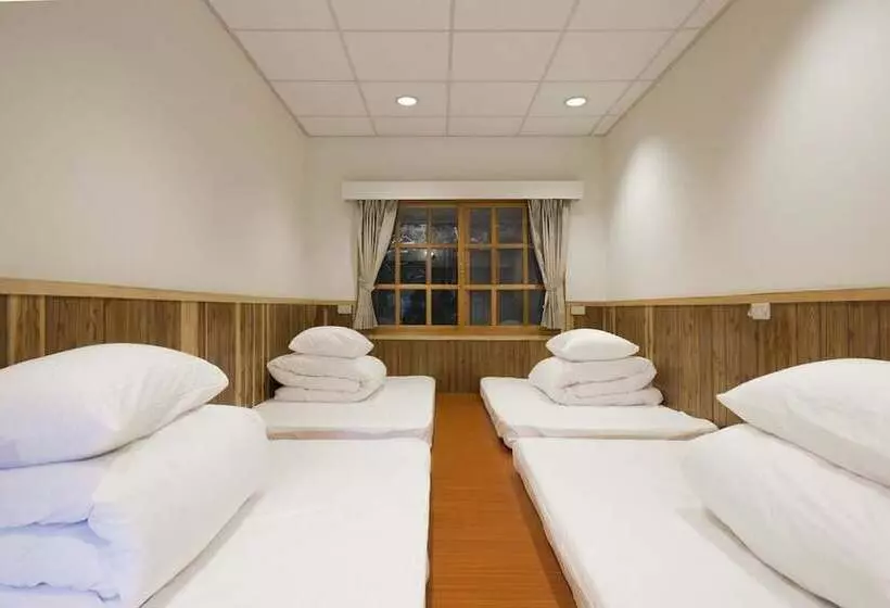 هتل Guanwu Villa