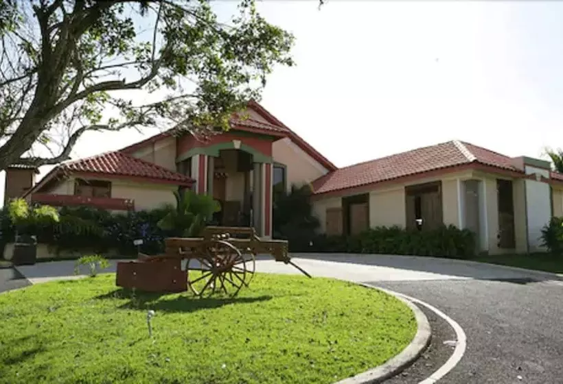 هتل Hacienda El Jibarito