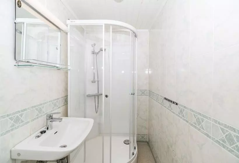 Hotelli Hemmingodden Lodge