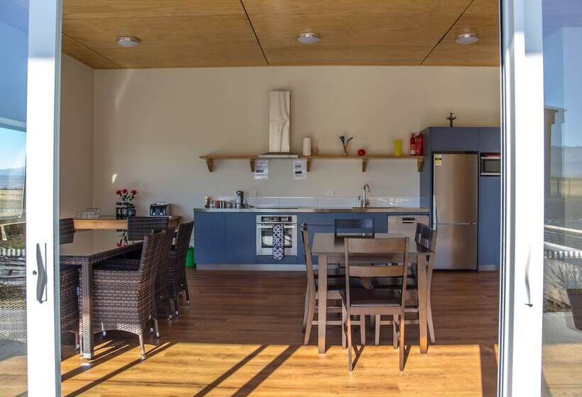 ホテル Pukaki Air Lodge