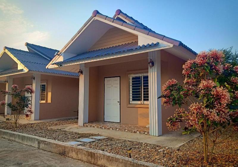 Hotelli The Private Chiangrai Resort