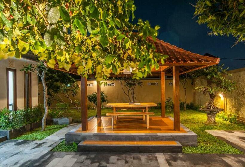 펜션 Astana Made Villas