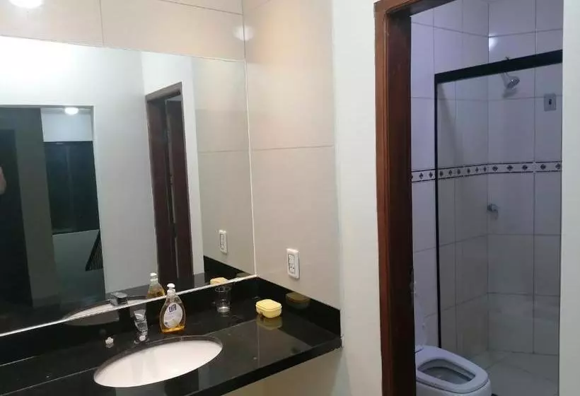 تختخواب و صبحانه El Prado