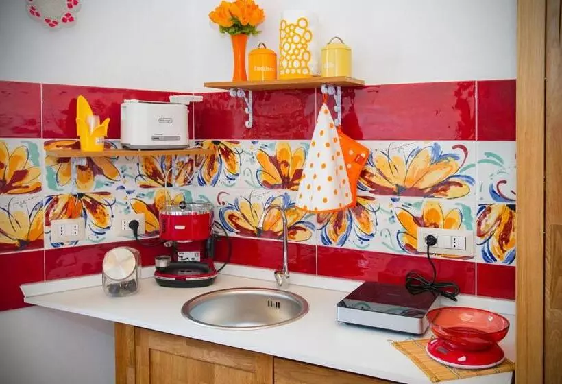 ベッドアンドブレックファースト Holiday Room Sa Tebia