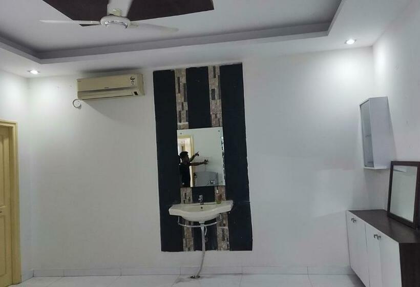 酒店 Cyc 005 Udaya Elite Apartments