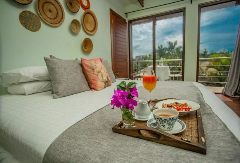 Hotel Humura Resorts