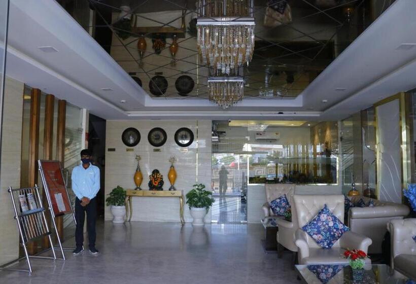 בית מלון כפרי S C Residency