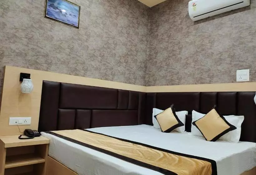 Utsav Hotel Jollygrant