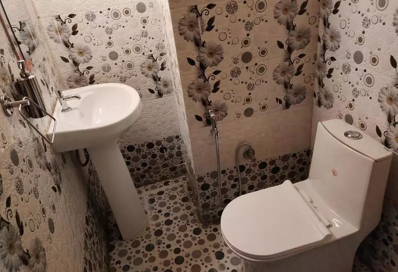 Utsav Hotel Jollygrant