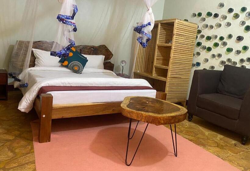 پانسیون Afro Smiles