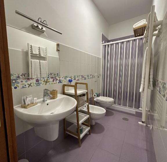 פנסיון The Flower Garden