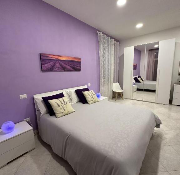 פנסיון The Flower Garden