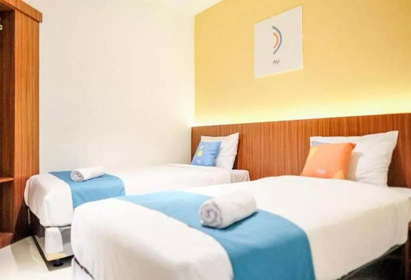 Sans Hotel Roxy Jakarta