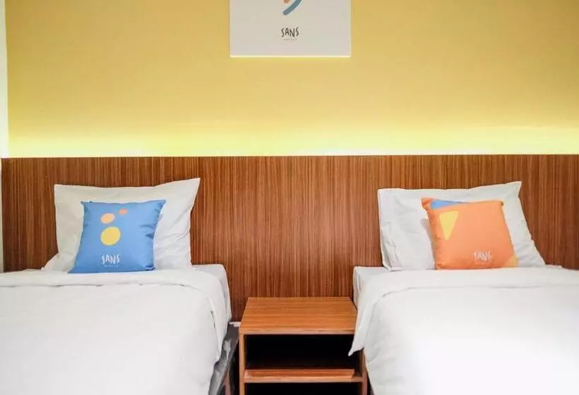 Sans Hotel Roxy Jakarta