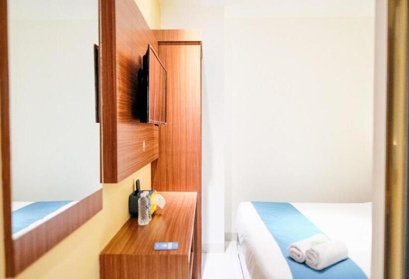 Sans Hotel Roxy Jakarta