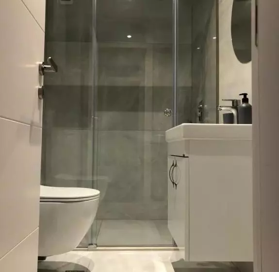 هاستل New Prishtina Luxury Rooms